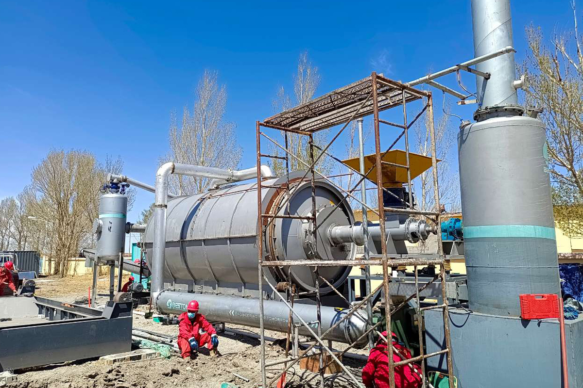 Tyre Pyrolysis Plant